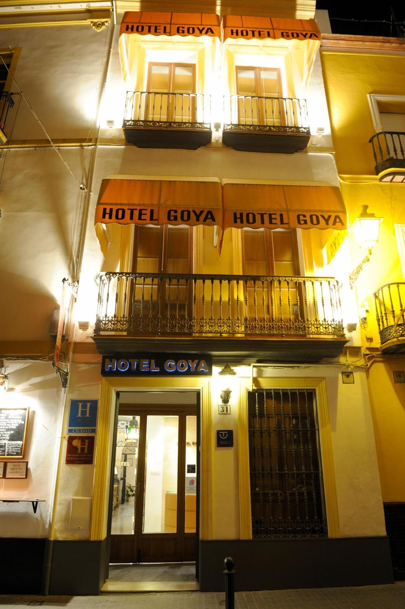 Hotel Goya Siviglia Esterno foto